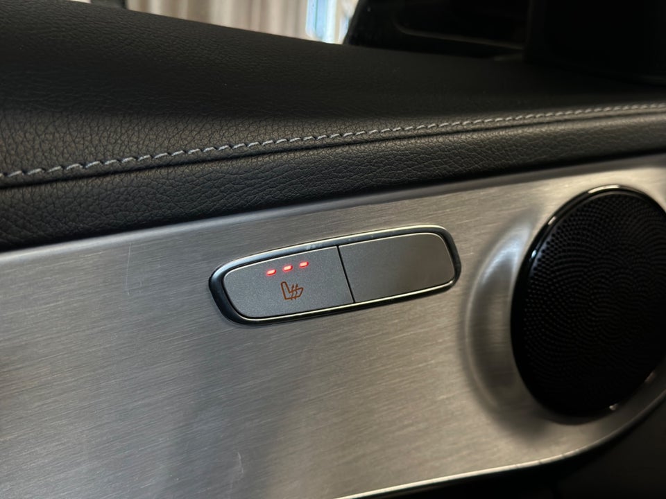 Mercedes C63 4,0 AMG stc. aut. 5d