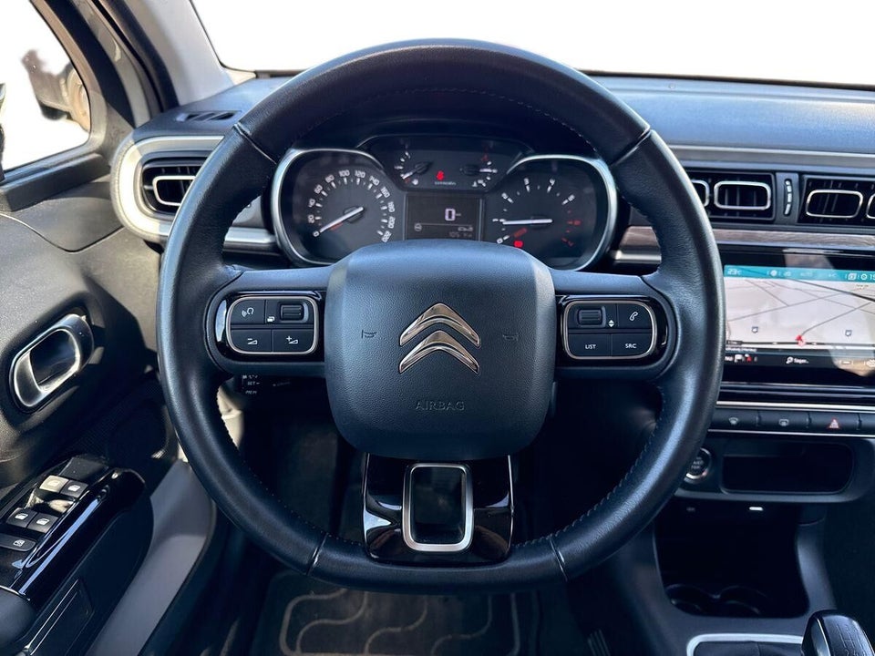 Citroën C3 1,2 PureTech 83 Shine Sport 5d