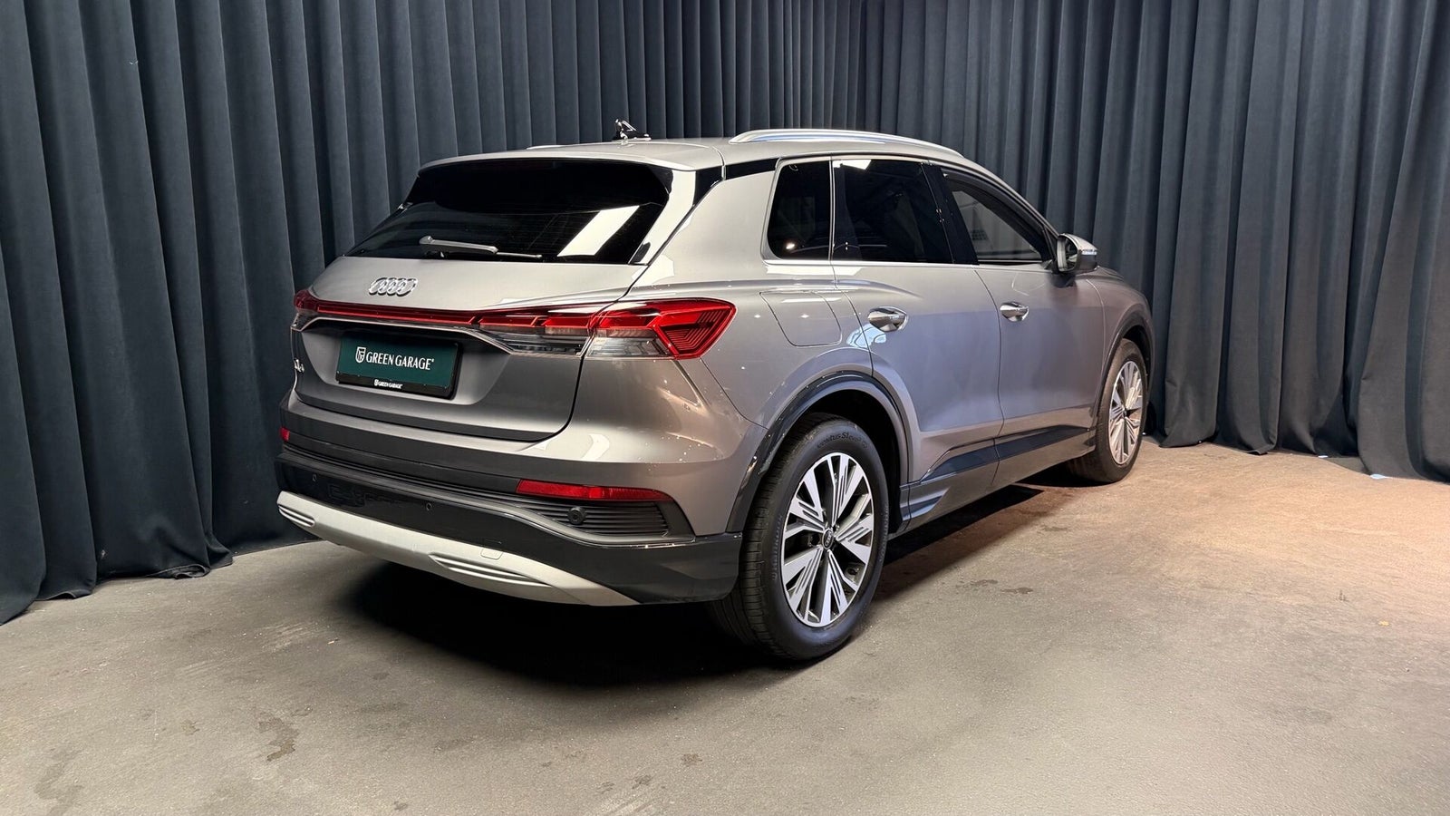 Audi Q4 e-tron 45 Advanced 5d