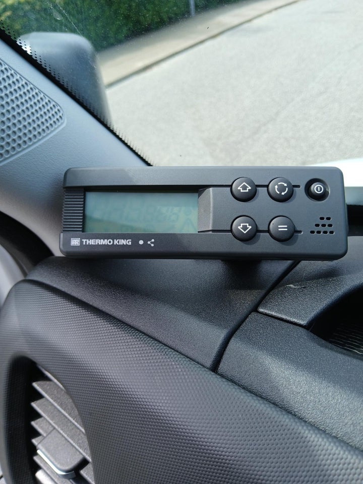 Iveco Daily 3,0 35S18 12m³ Van AG8