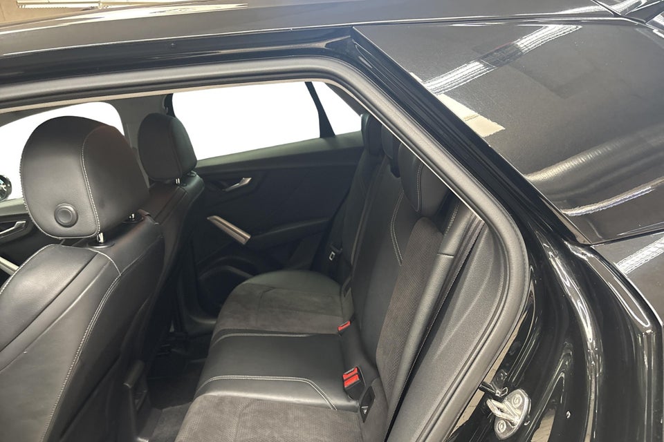 Audi Q2 35 TFSi Prestige S-tr. 5d