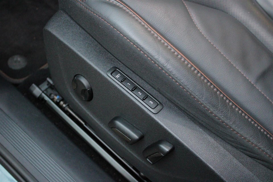 Skoda Enyaq 80 iV Suite 5d