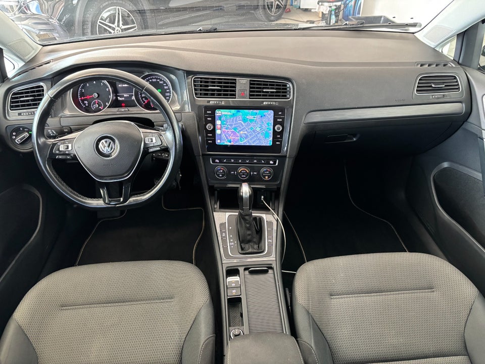 VW Golf VII 1,5 TSi 130 Comfortline Variant DSG 5d