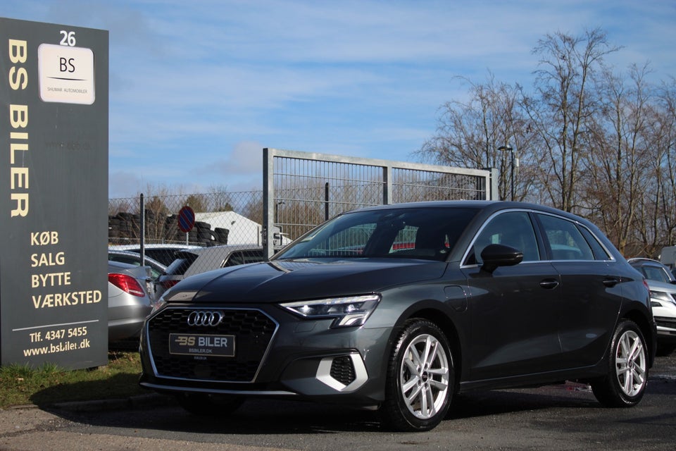 Audi A3 40 TFSi e Sportback S-tr. 5d