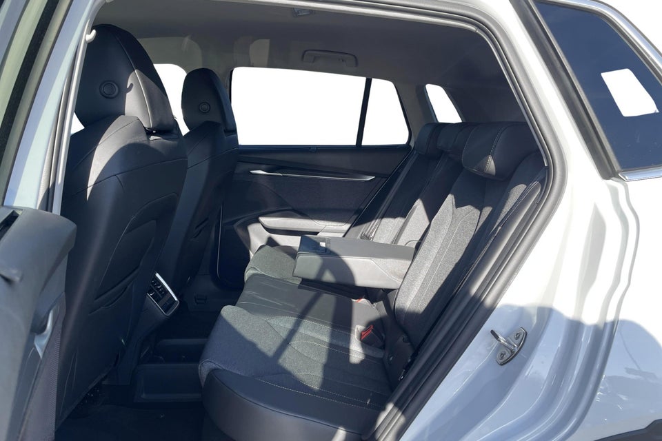 Skoda Elroq 85 iV Advanced 5d