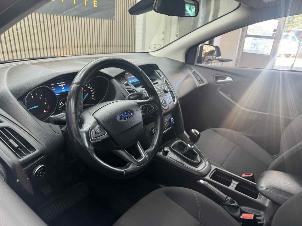 Ford Focus 1,5 TDCi 95 Trend stc. 5d