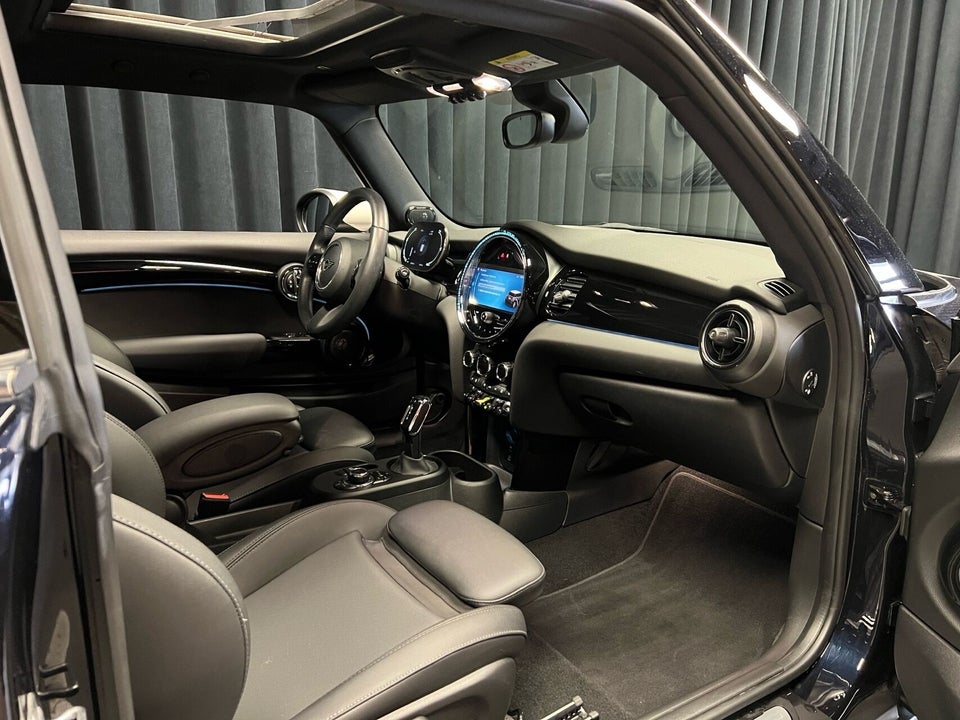 MINI Cooper SE Edition Premium Plus 3d