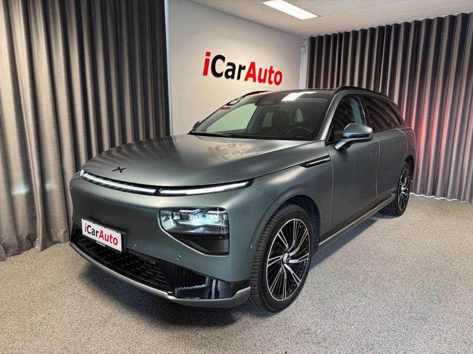 Xpeng G9 Performance 5d