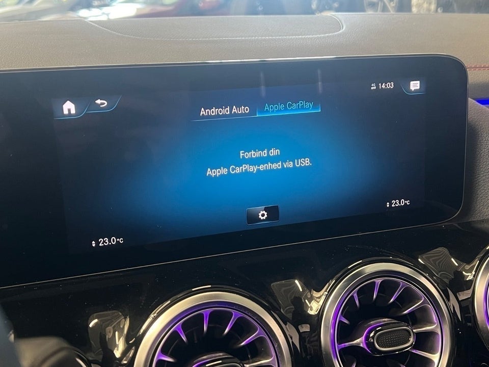 Mercedes EQA300 AMG Line 4Matic 5d