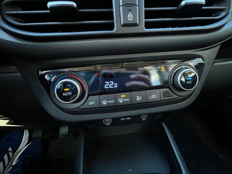 Hyundai i10 1,0 MPi Advanced 5d