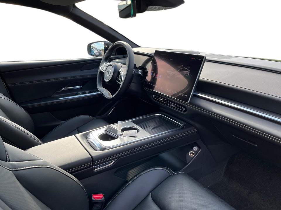 Mazda 6e Takumi Long Range 5d