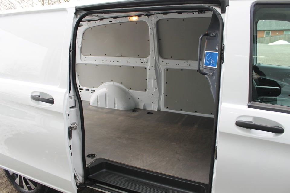 Mercedes Vito 119 2,0 CDi Kassevogn aut. XL RWD