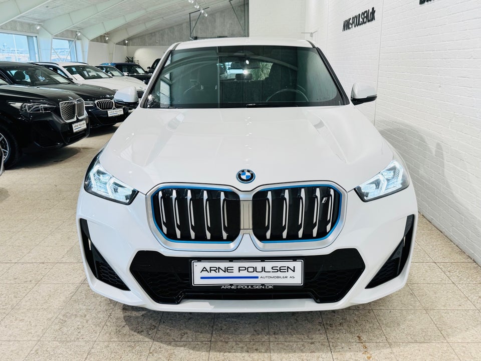 BMW iX1 xDrive30 M-Sport 5d