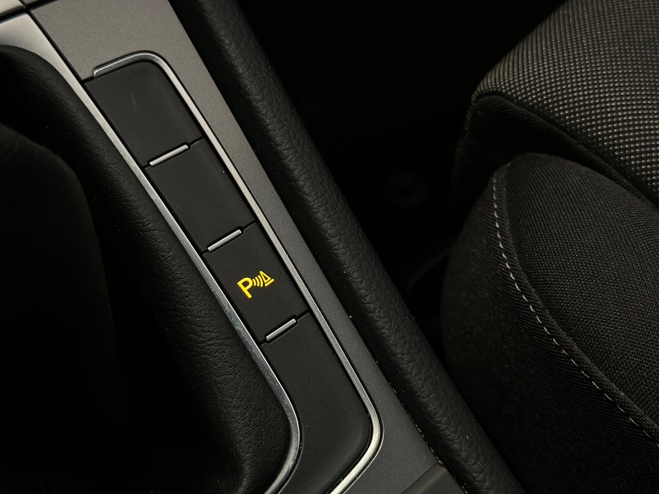 VW Golf VII 1,6 TDi 110 Style BM 5d