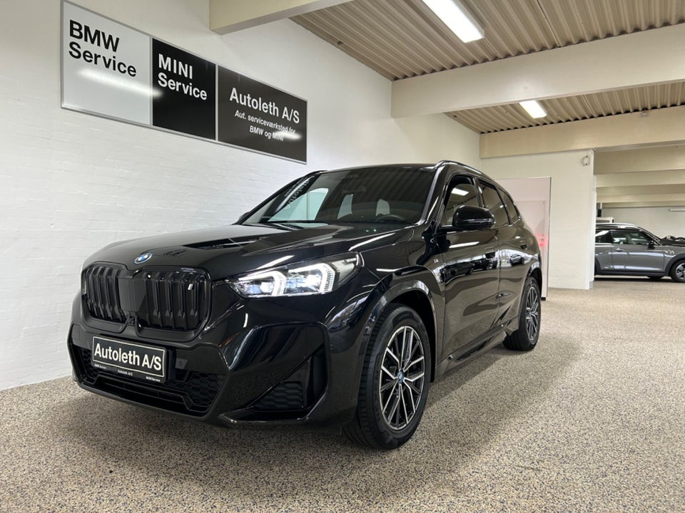 BMW iX1 xDrive30 M-Sport Premium 5d