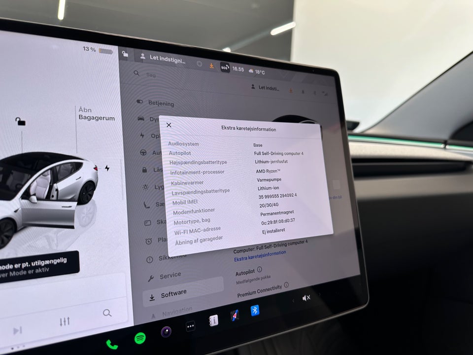 Tesla Model 3 RWD 4d