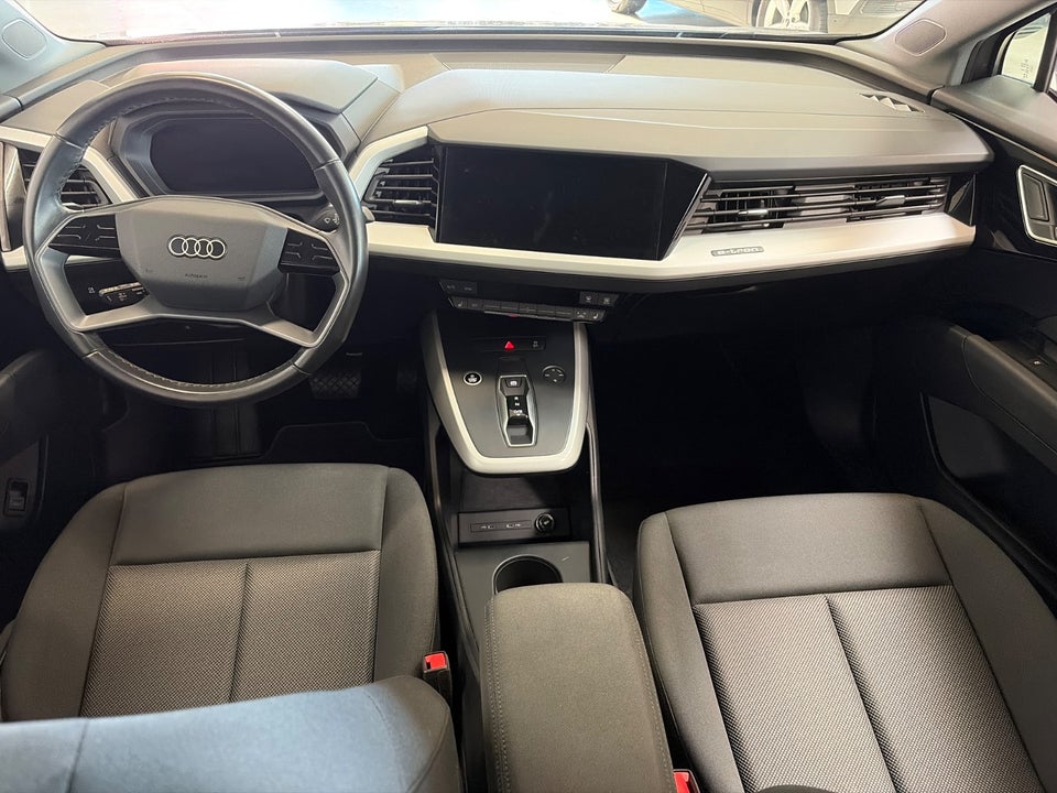 Audi Q4 e-tron 45 Progress 5d
