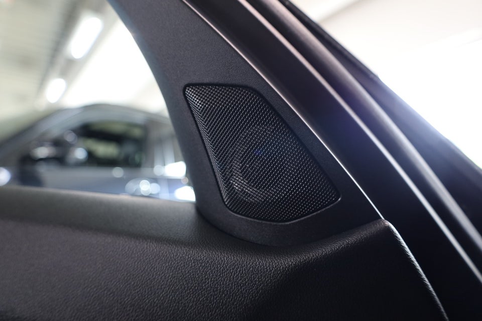 BMW 330e 2,0 Touring Sport Line aut. 5d