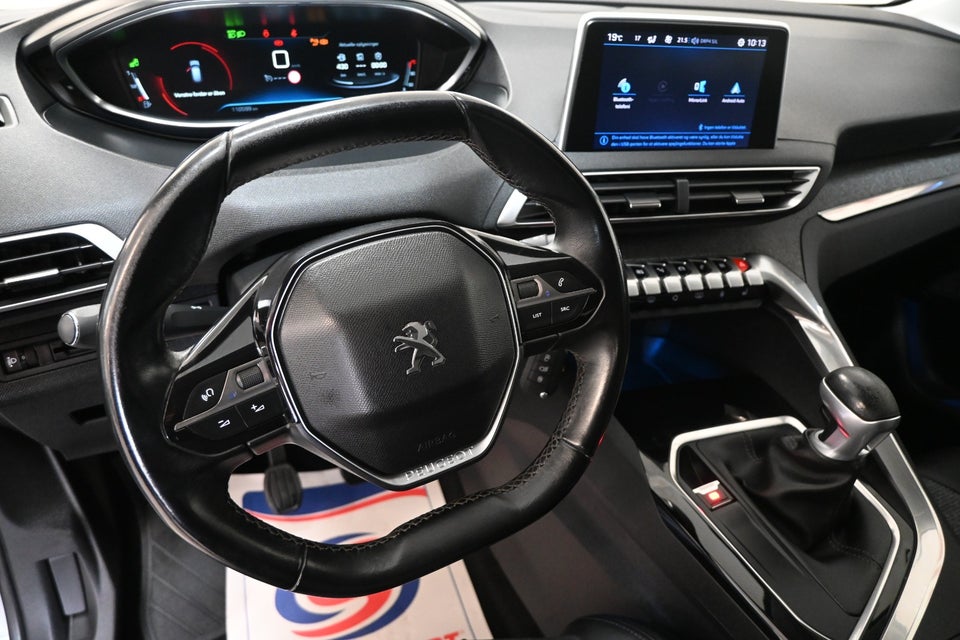 Peugeot 3008 1,5 BlueHDi 130 Allure 5d