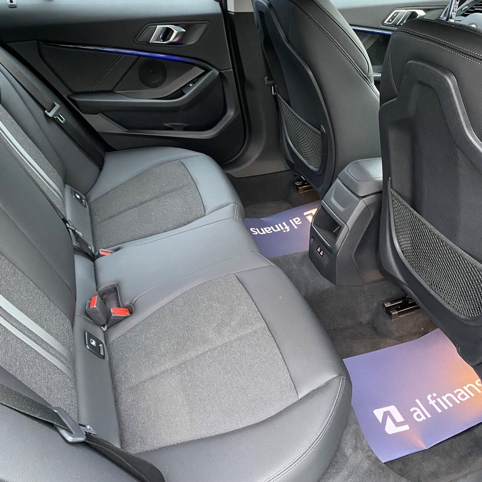 BMW 118d 2,0 Sport Line aut. 5d