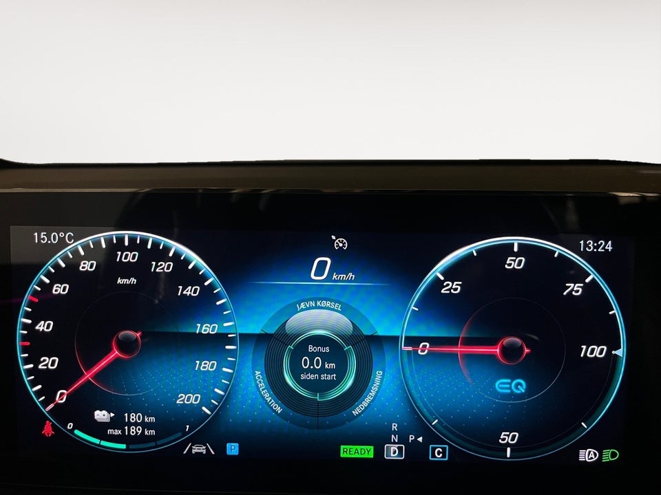 Mercedes EQB300 Electric Art 4Matic 5d