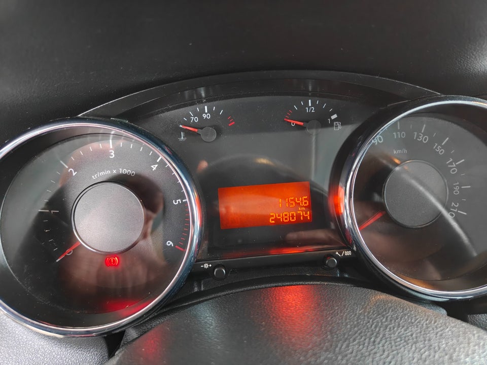 Peugeot 3008 1,6 HDi 110 Premium 5d