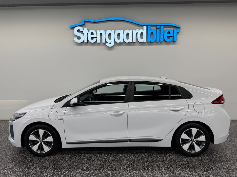 Hyundai Ioniq 1,6 PHEV Premium DCT 5d