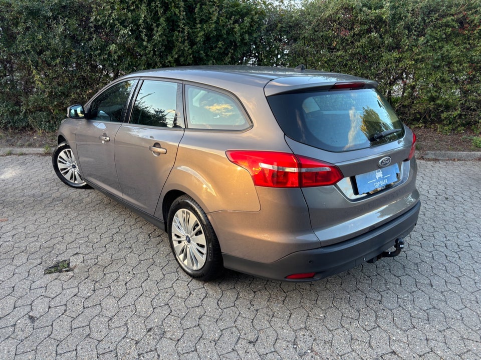 Ford Focus 1,0 SCTi 100 Titanium stc. 5d