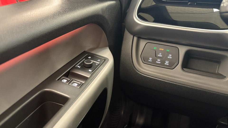 VW ID.Buzz 77 Pro SWB 5d