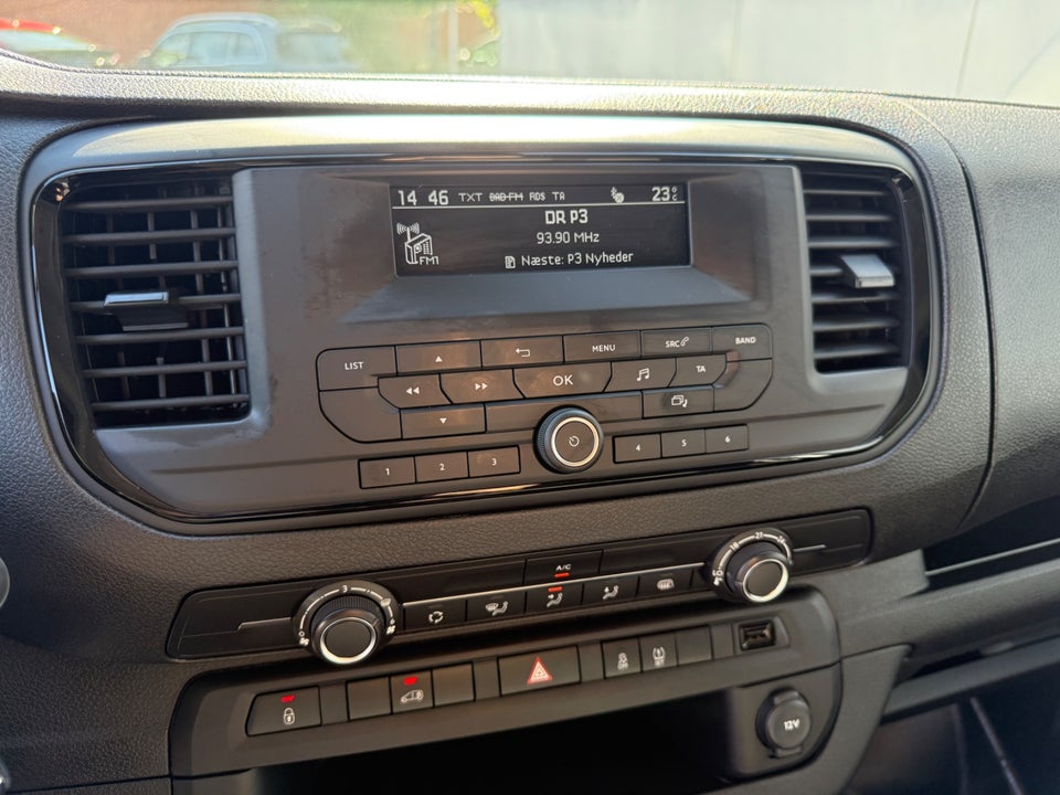 Peugeot e-Expert 50 L2 Premium Van