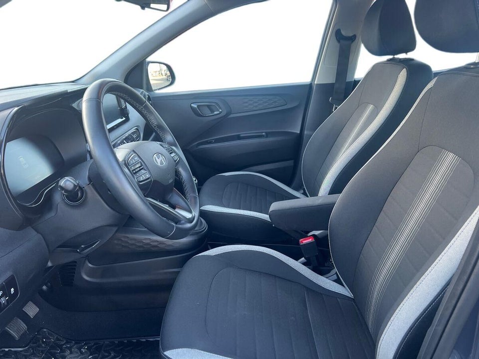 Hyundai i10 1,0 MPi Essential 5d