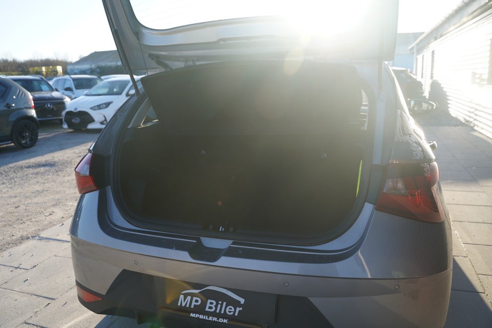 Hyundai i20 1,0 T-GDi Essential 5d