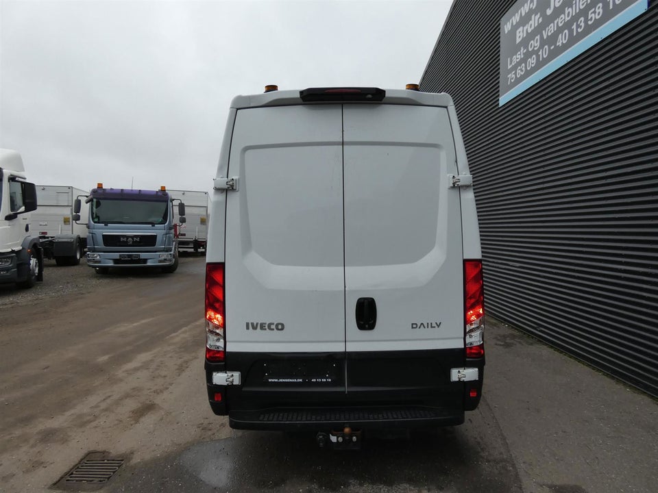 Iveco Daily 3,0 35S18 12m³ Van AG8