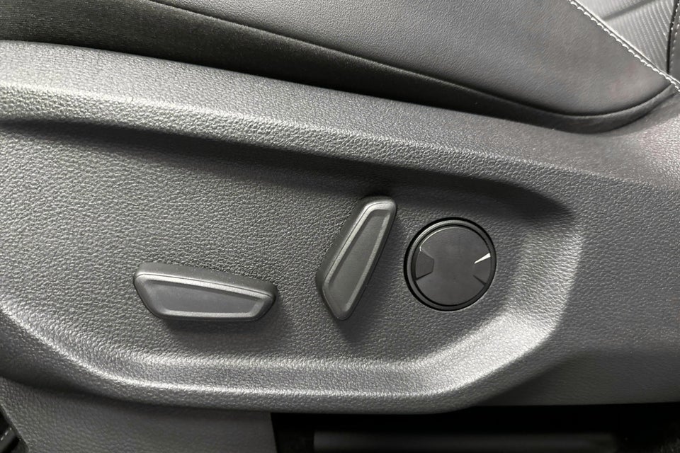 VW Amarok 3,0 TDi 240 Aventura aut. 4Motion 4d