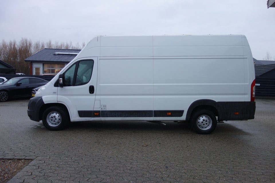 Fiat Ducato 35 2,3 MJT 130 Kassevogn L4H3