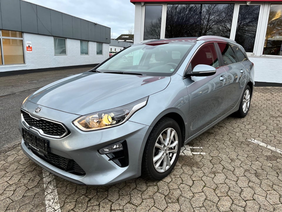 Kia Ceed 1,4 T-GDi Intro Edition SW DCT 5d