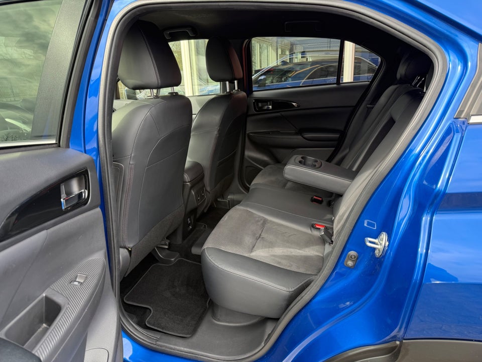 Mitsubishi Eclipse Cross 2,4 PHEV Intense CVT 4WD 5d