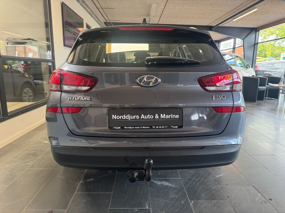Hyundai i30 1,0 T-GDi Life stc. 5d