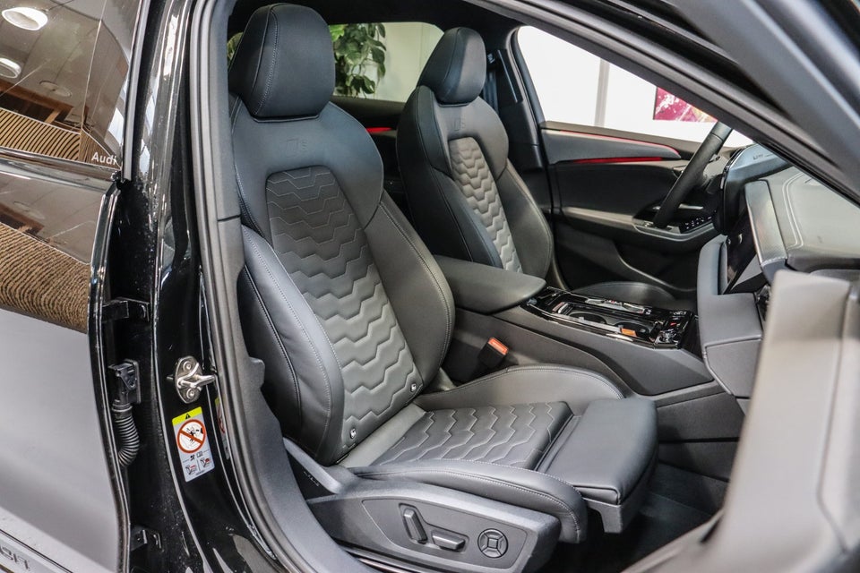 Audi A6 e-tron Ultra Avant 5d