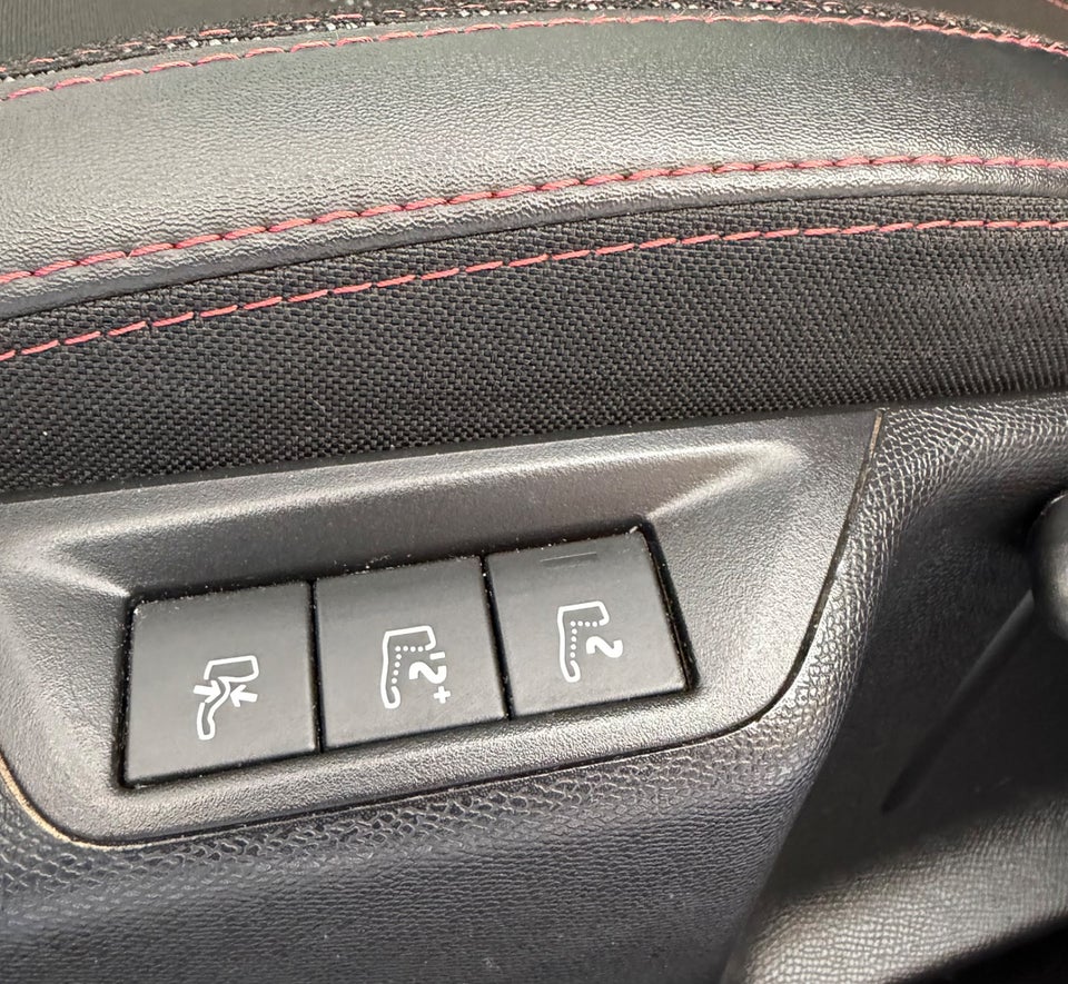 Peugeot 308 1,2 e-THP 130 GT Line SW EAT6 5d
