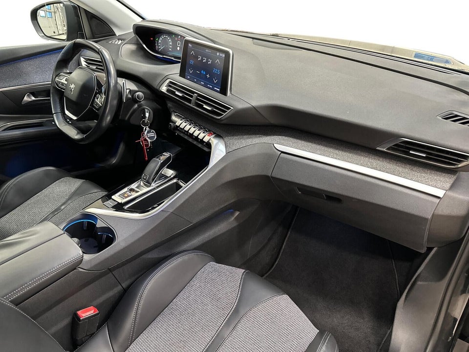 Peugeot 3008 1,6 BlueHDi 120 Allure EAT6 Van 5d