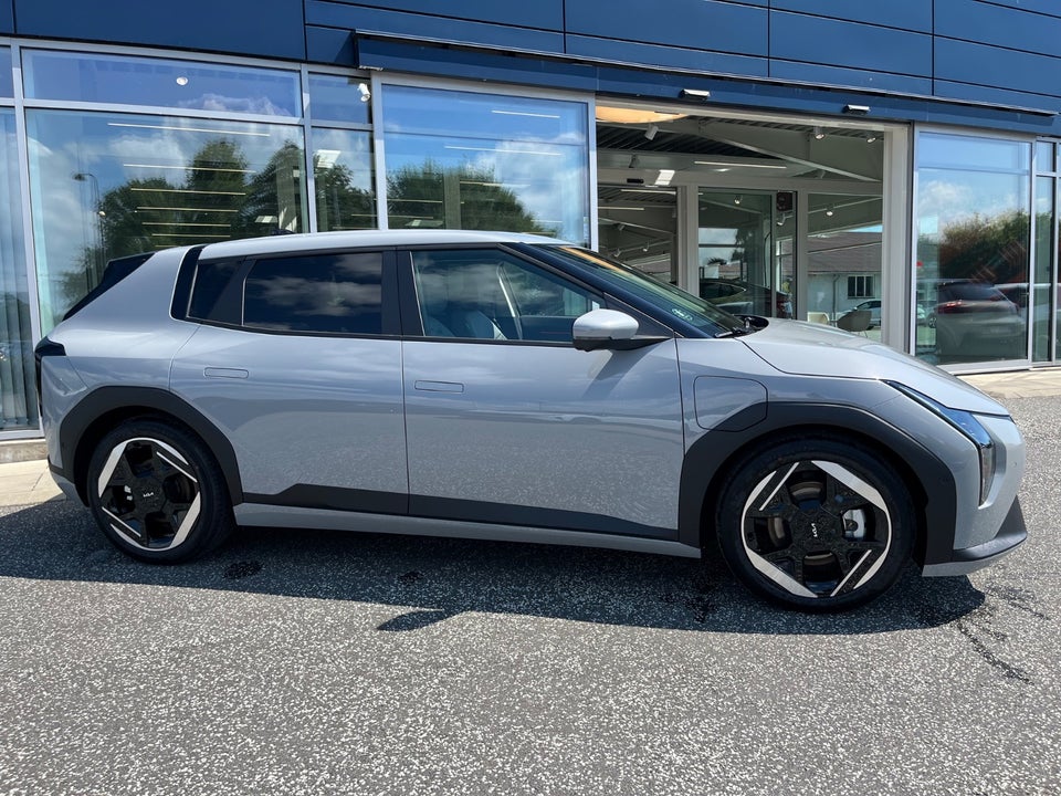 Kia EV4 81 Long Range Earth 5d