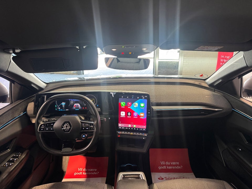 Renault Megane E-Tech 60 Techno 5d