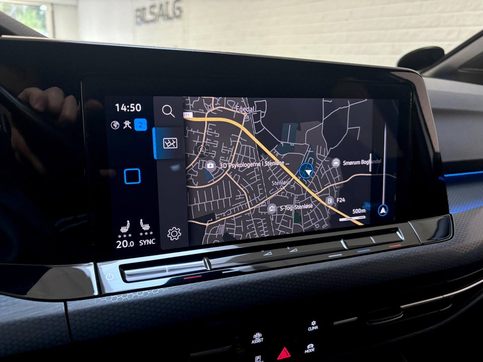 VW Golf VIII 1,4 GTE DSG 5d