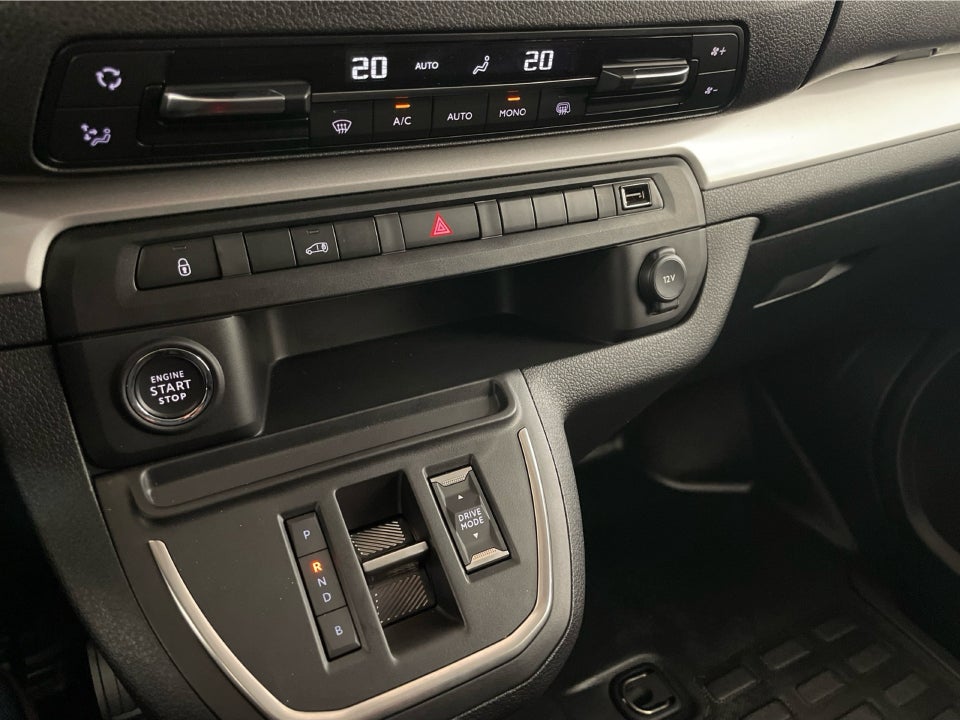 Peugeot e-Expert 75 L2 Premium Van