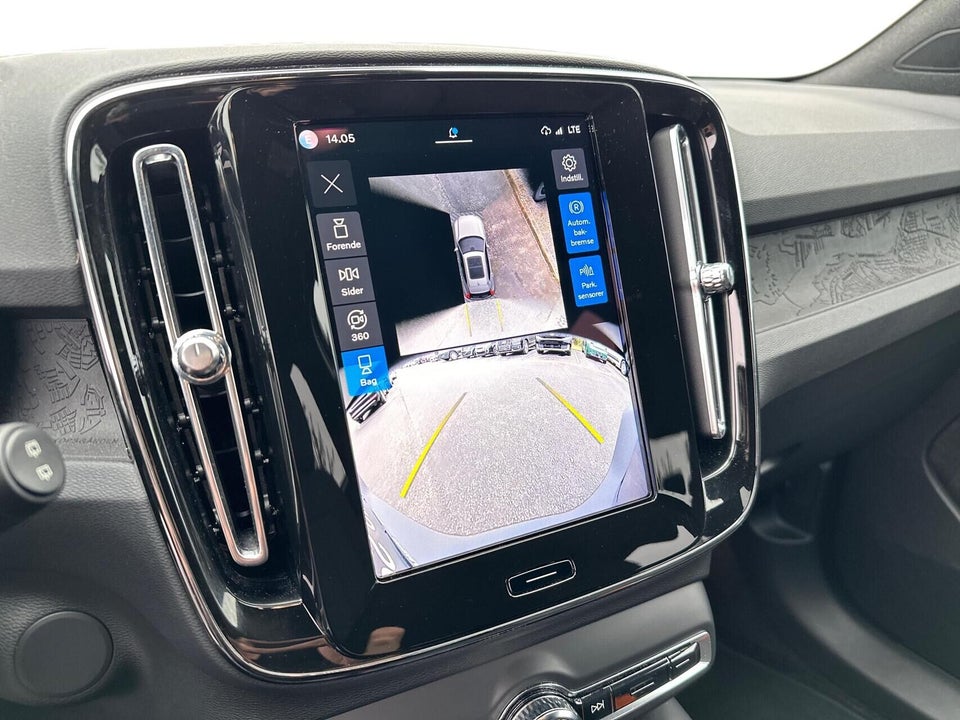 Volvo EX40 Extended Range Core 5d