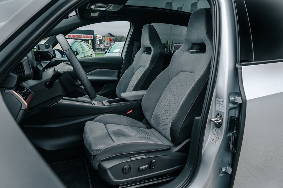 Cupra Born 58 e-Boost Dinamica Pack High 5d