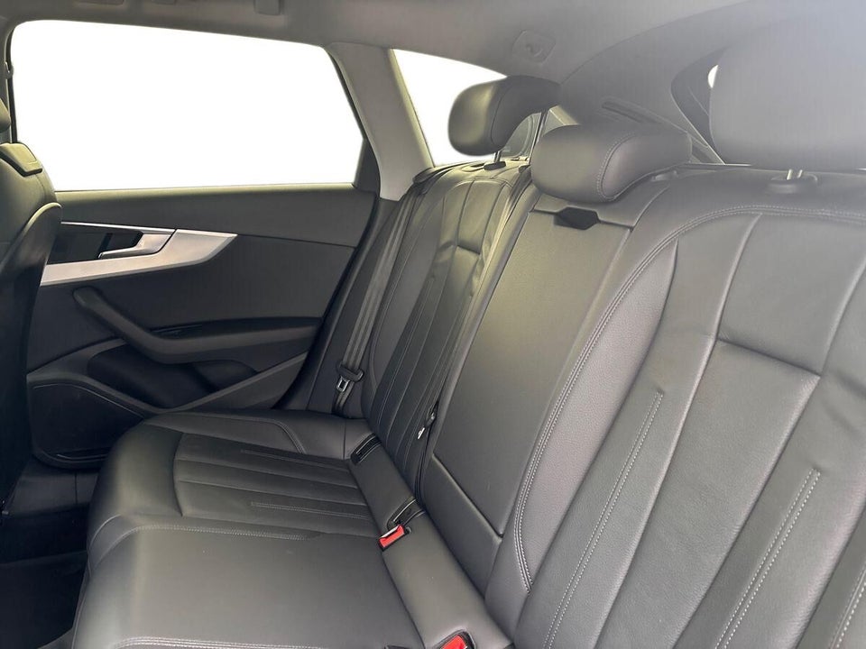 Audi A4 2,0 TFSi 190 Sport S-tr. 4d