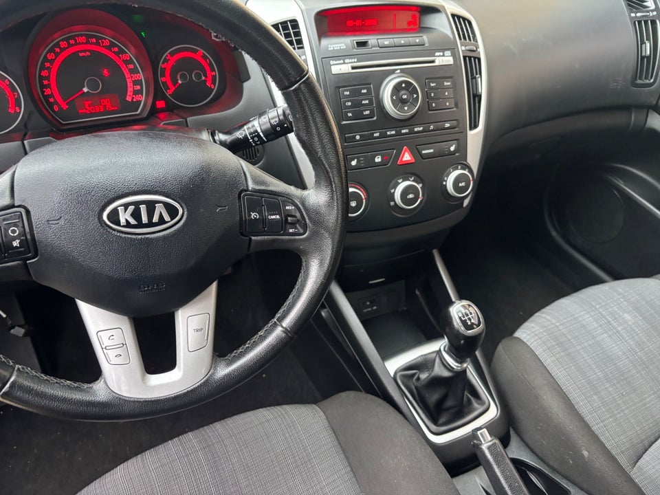 Kia Ceed 1,4 CVVT 90 Active 5d