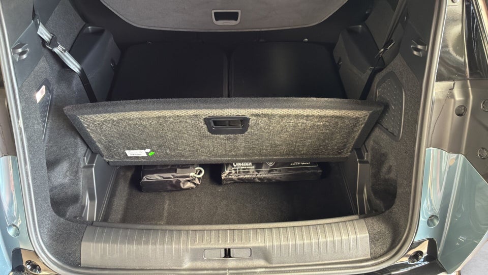 Peugeot e-5008 77 GT Pack 7prs 5d
